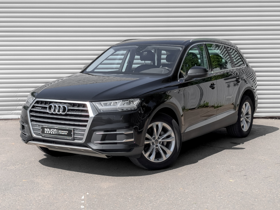 Audi Q7 2018 81 286км фото №1