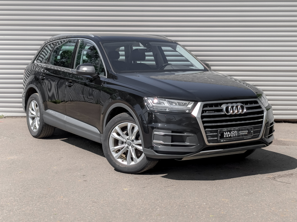 Audi Q7 2018 81 286км фото №3