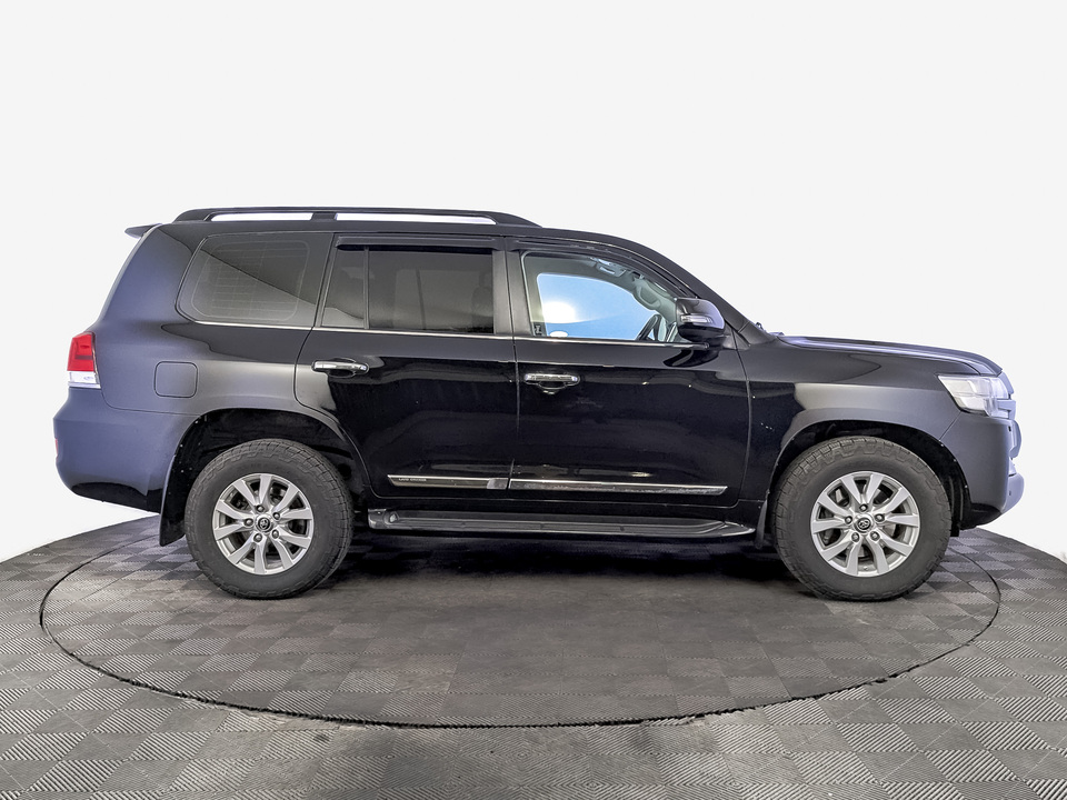 car-card-slide Toyota Land Cruiser 200 2018 233 750км фото №4