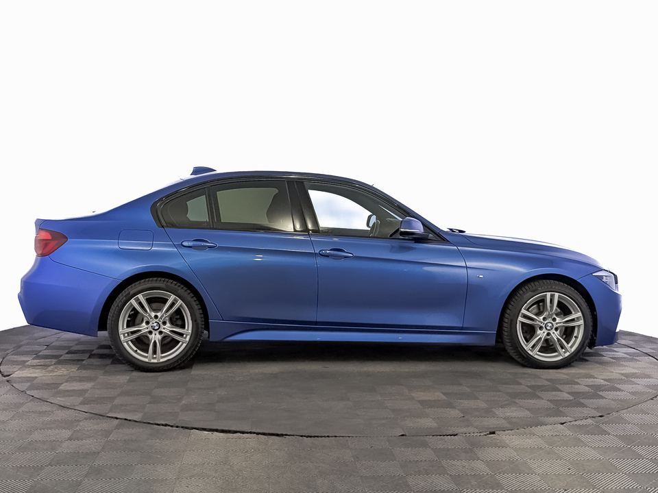 car-card-slide BMW 3 серии 2018 89 687км фото №4