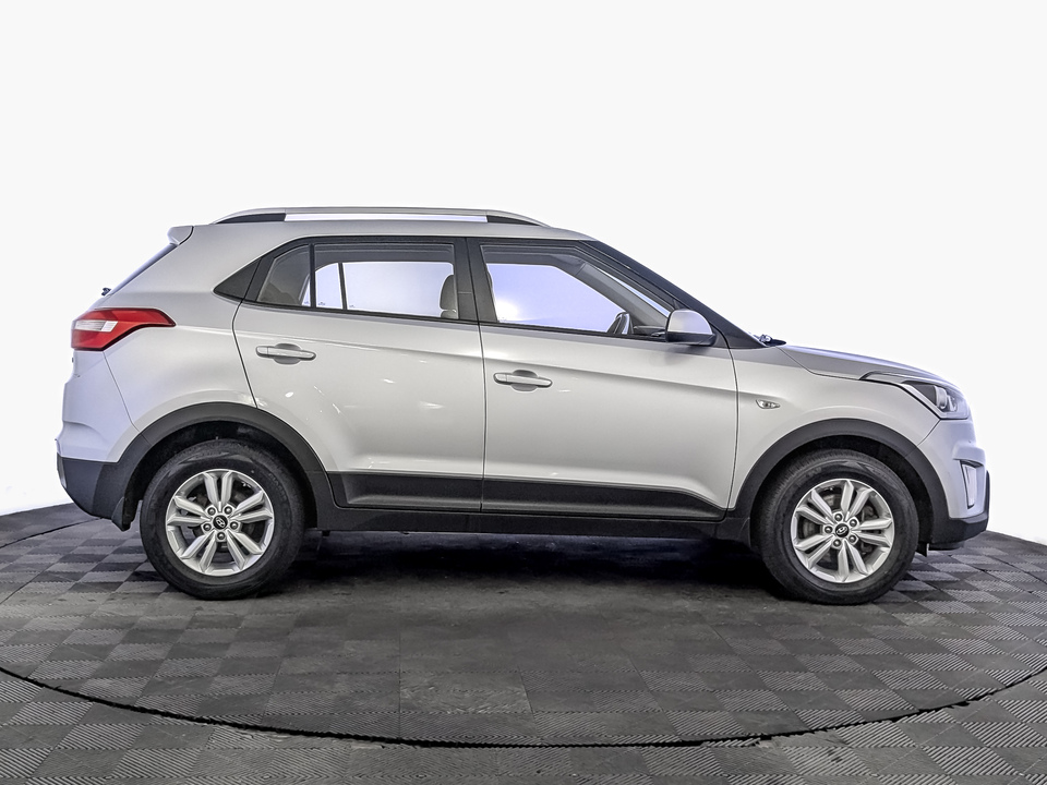 car-card-slide Hyundai Creta 2019 74 430км фото №4