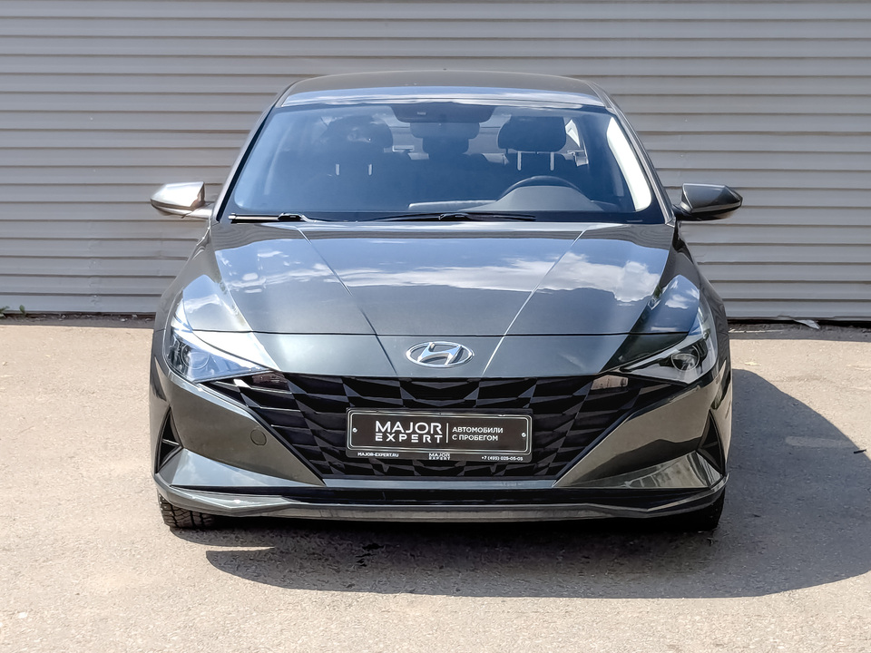 car-card-slide Hyundai Elantra 2022 58 326км фото №2
