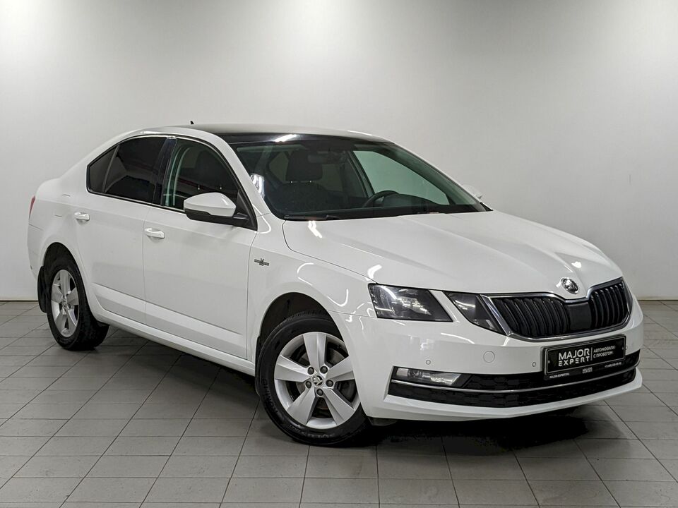 car-card-slide Skoda Octavia 2019 126 687км фото №3