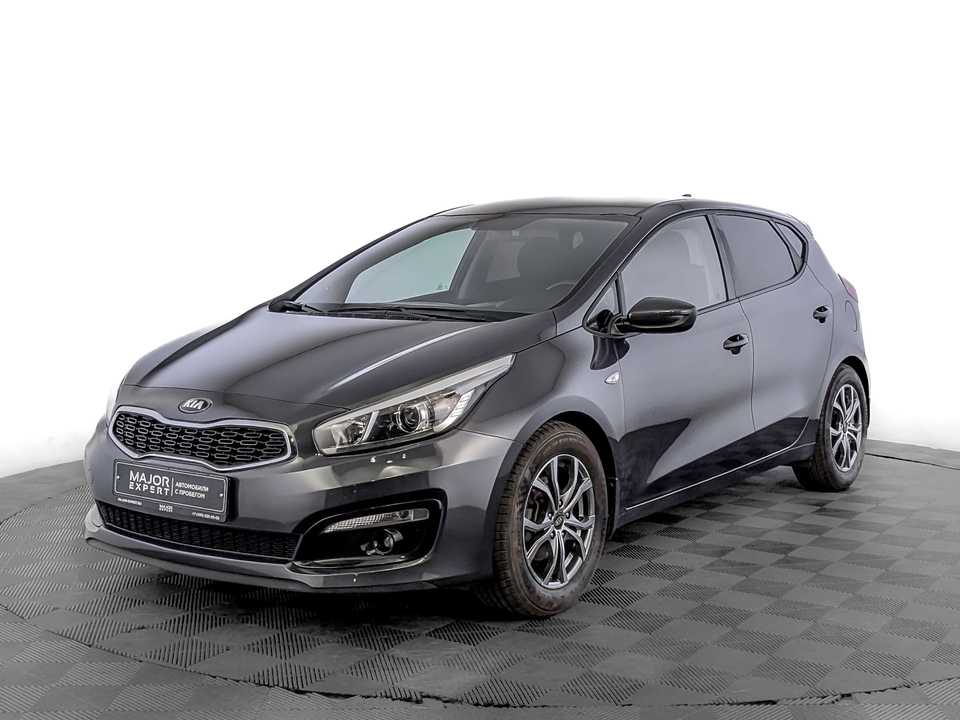 car-card-slide Kia Ceed 2018 102 124км фото №1
