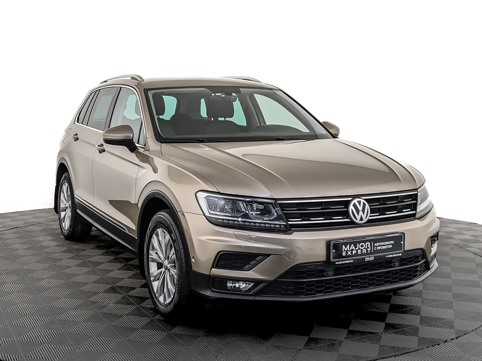 car-card-slide Volkswagen Tiguan 2017 74 102км фото №3