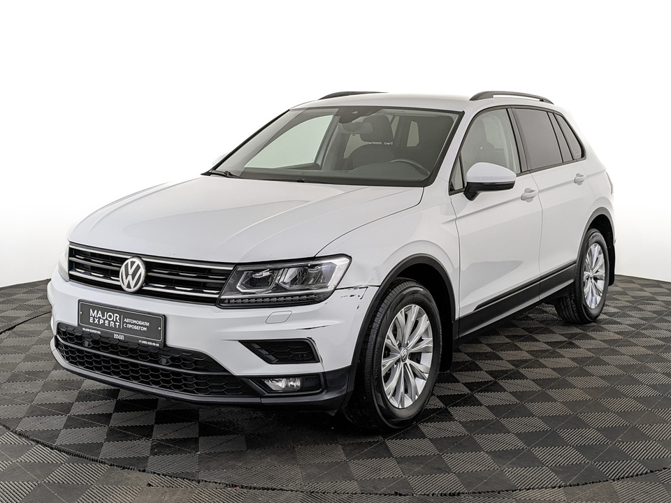 car-card-slide Volkswagen Tiguan 2019 139 600км фото №1