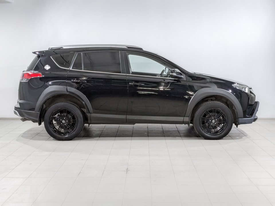 car-card-slide Toyota Rav-4 2018 134 594км фото №4