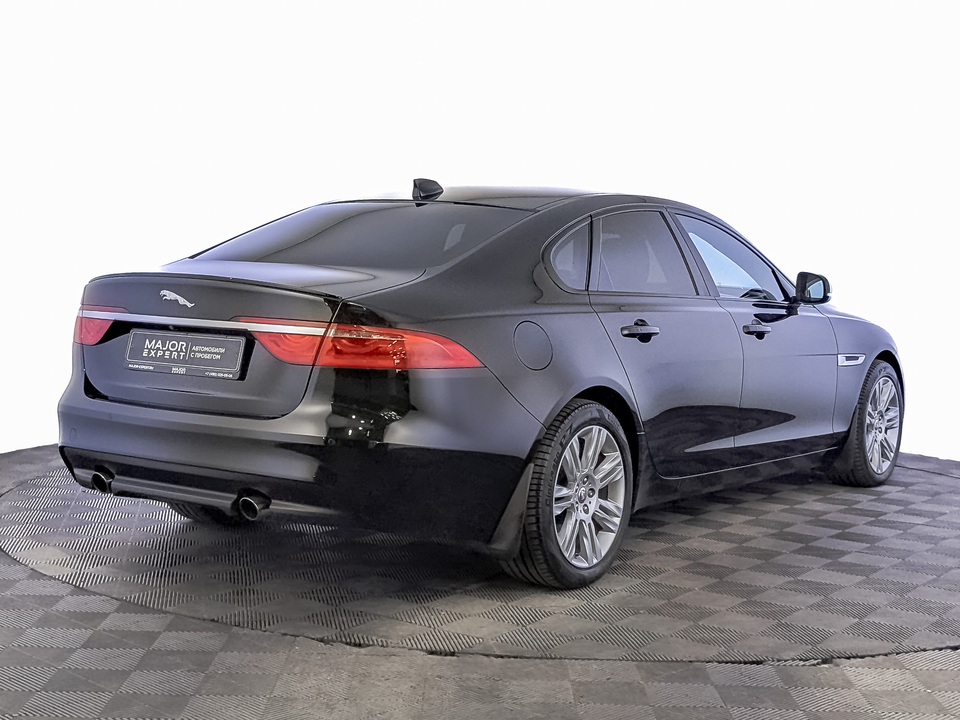car-card-slide Jaguar XF 2019 130 710км фото №5