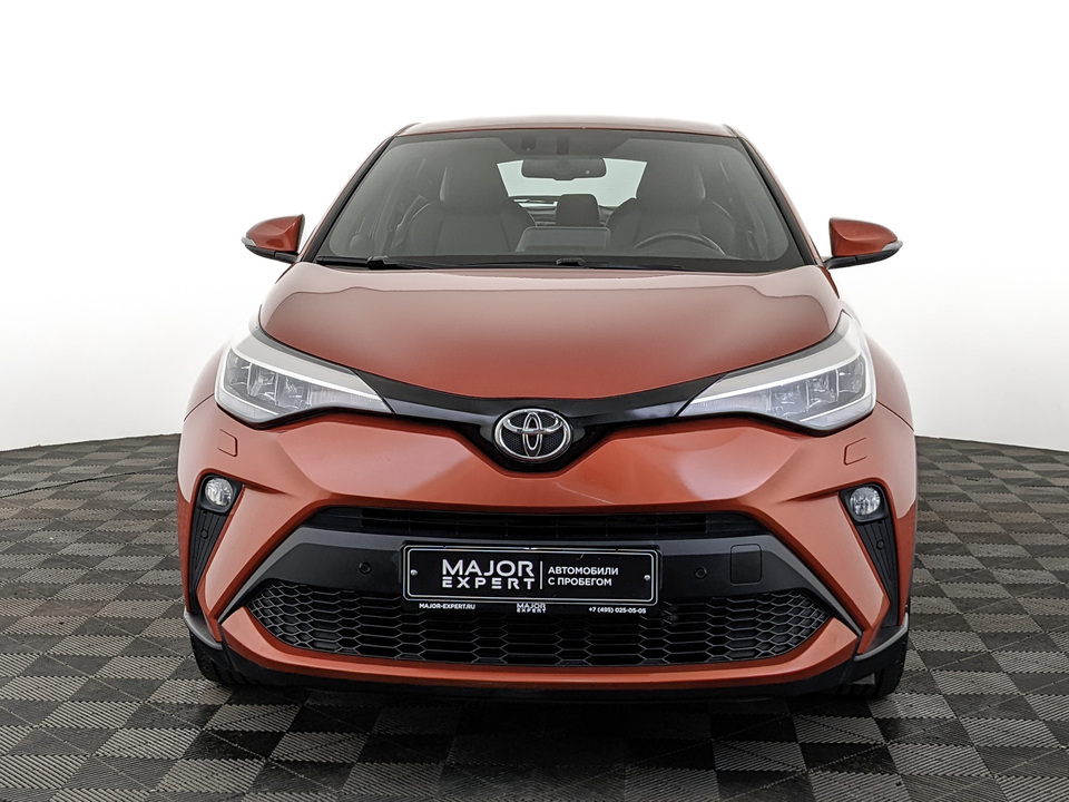 car-card-slide Toyota C-HR 2020 46 548км фото №2