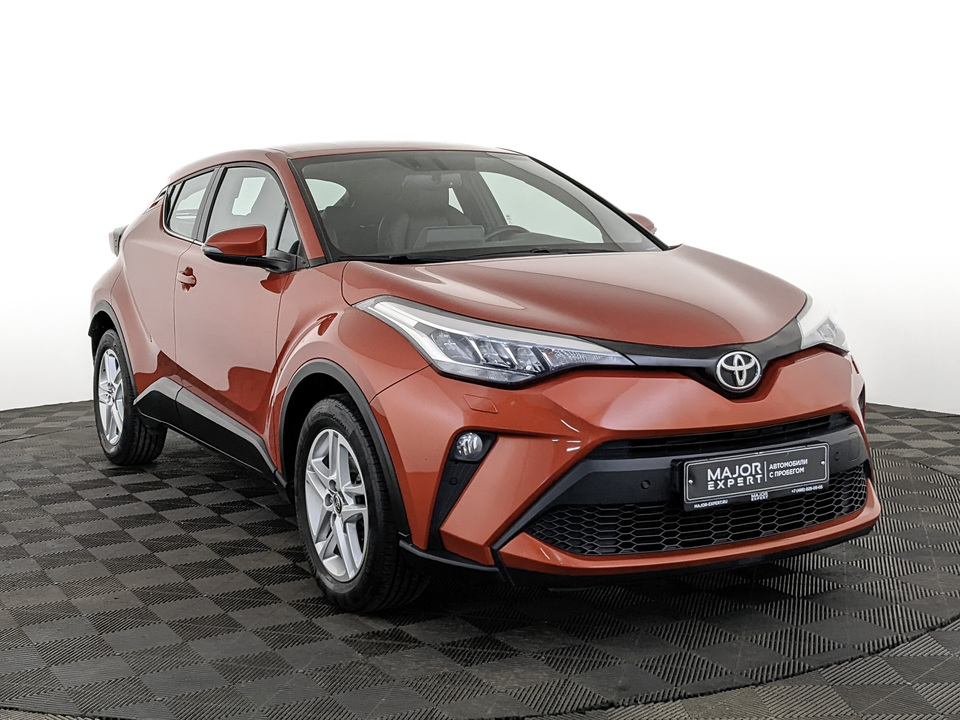 car-card-slide Toyota C-HR 2020 46 548км фото №3
