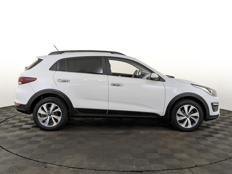 car-card-slide Kia Rio X 2020 53 901км фото №4