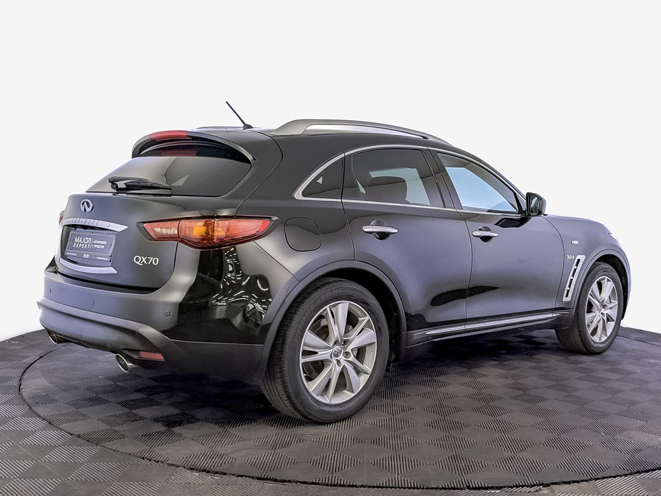 car-card-slide Infiniti QX70 2016 63 099км фото №5