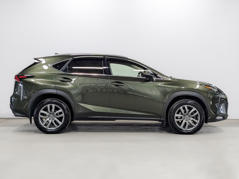 car-card-slide Lexus NX 2020 130 558км фото №4