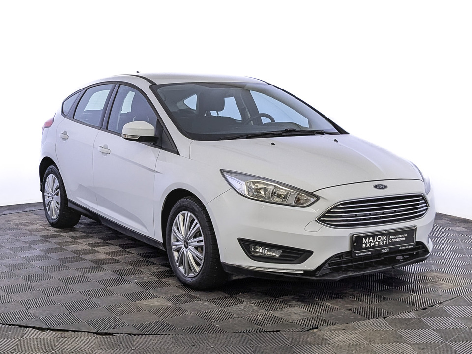 car-card-slide Ford Focus 2018 57 275км фото №3