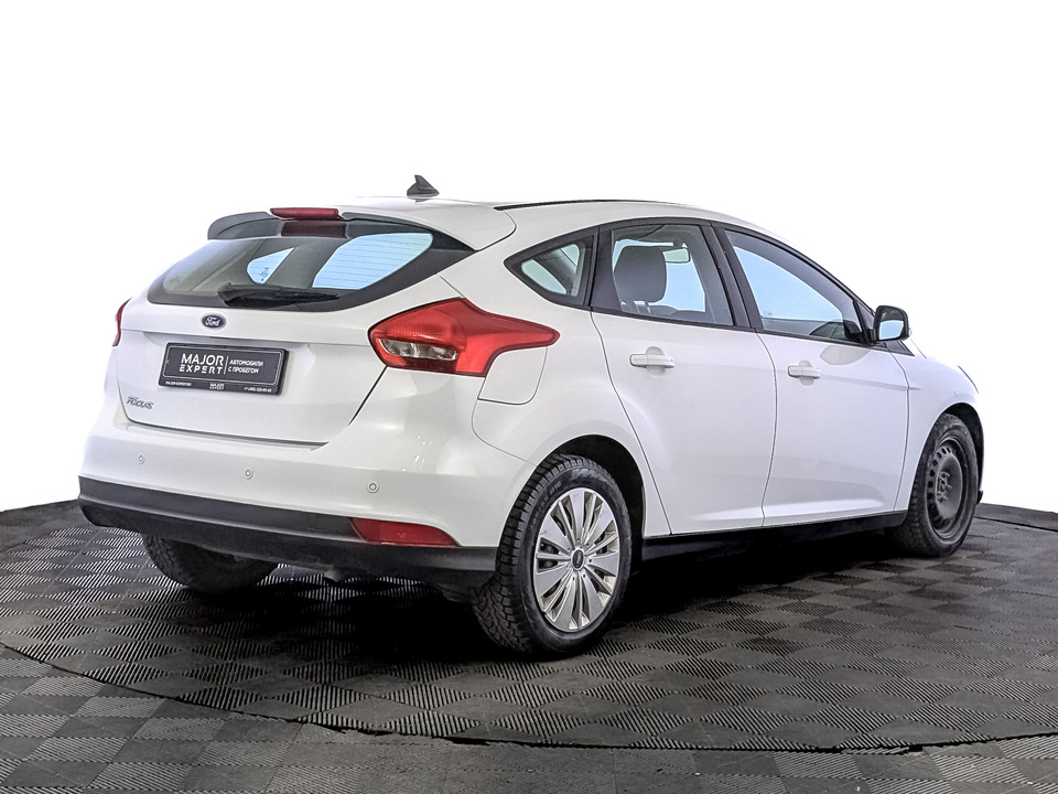 car-card-slide Ford Focus 2018 75 067км фото №5