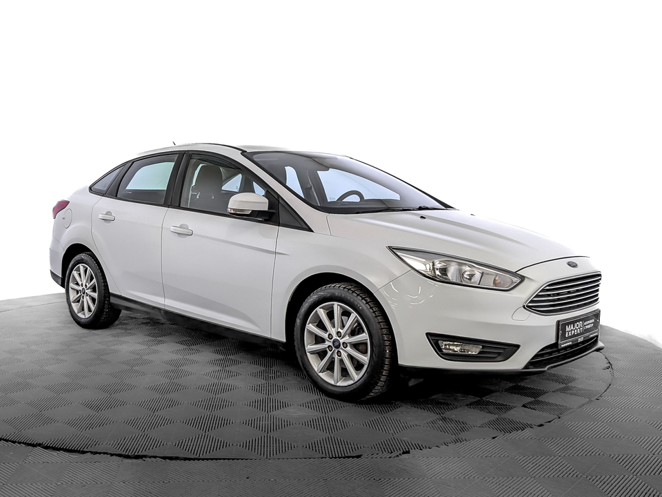 car-card-slide Ford Focus 2018 90 735км фото №3