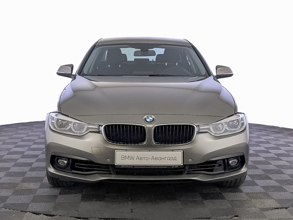 car-card-slide BMW 3 серии 2018 79 545км фото №2