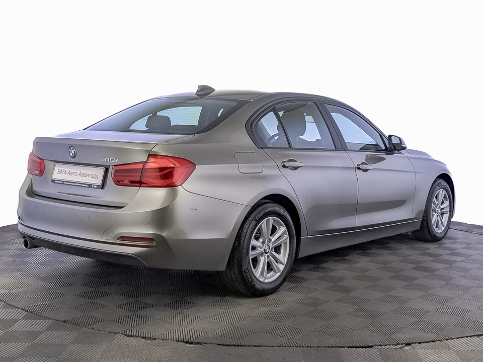 car-card-slide BMW 3 серии 2018 79 545км фото №5