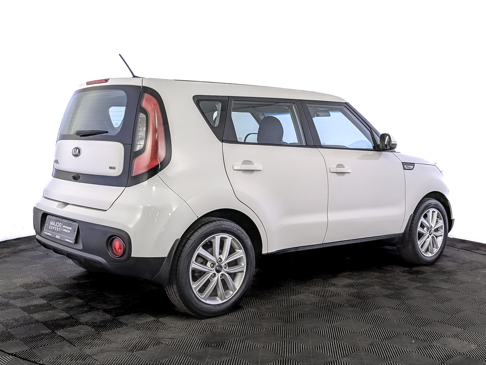 car-card-slide Kia Soul 2019 58 426км фото №5