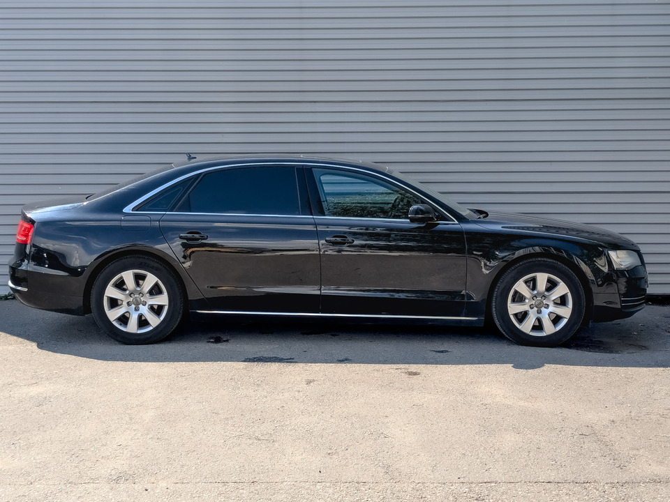 car-card-slide Audi A8 2013 134 416км фото №4