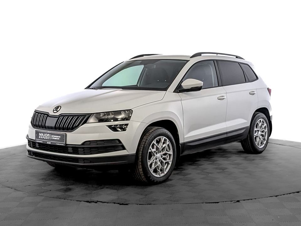 car-card-slide Skoda Karoq 2020 81 961км фото №1
