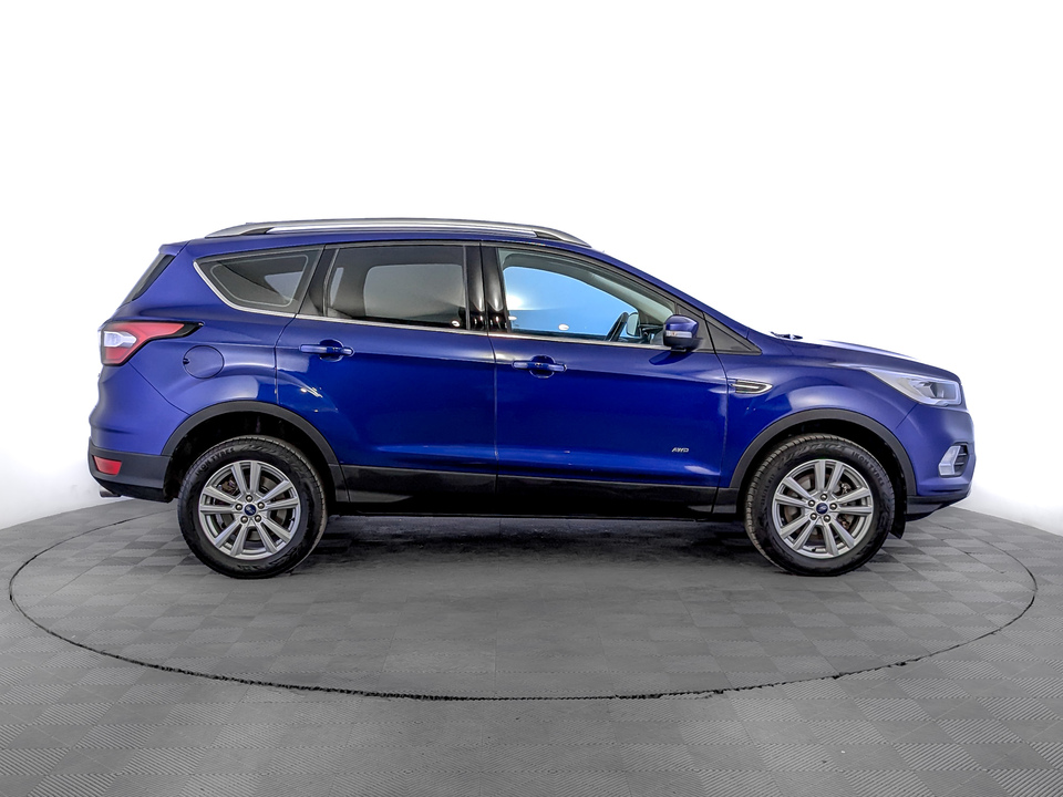 car-card-slide Ford Kuga 2018 79 340км фото №4