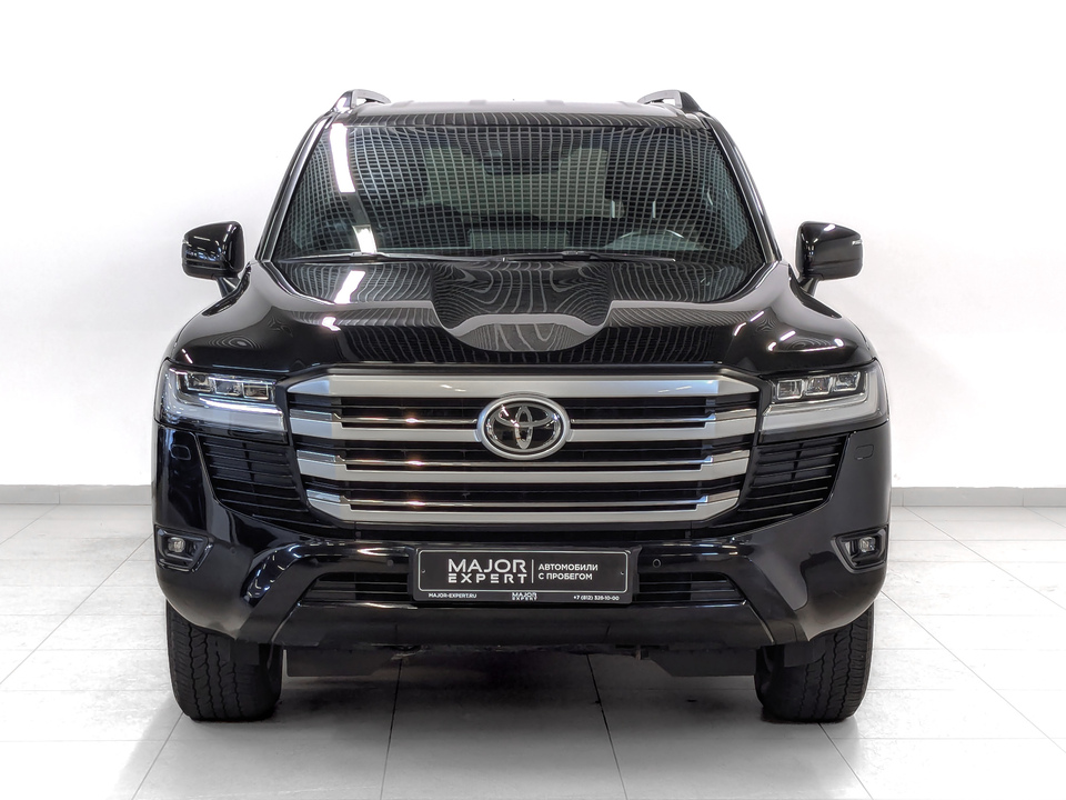 Toyota Land Cruiser 300 2021 72 948км фото №2