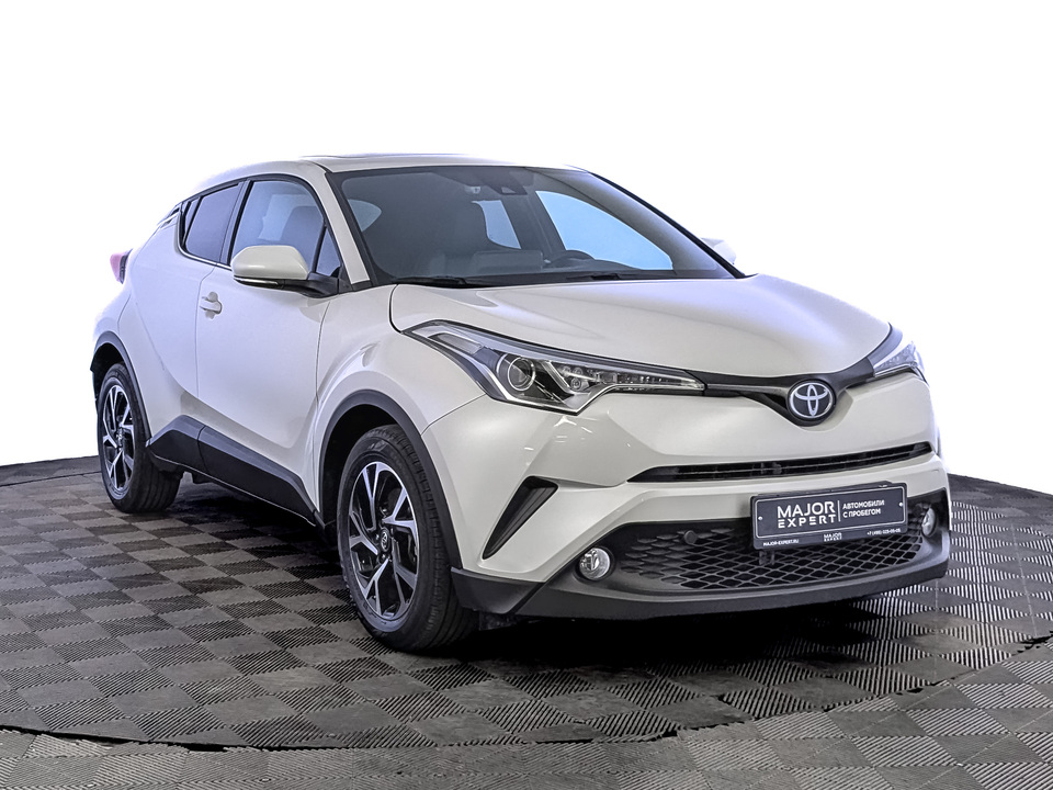 car-card-slide Toyota C-HR 2021 47 653км фото №3
