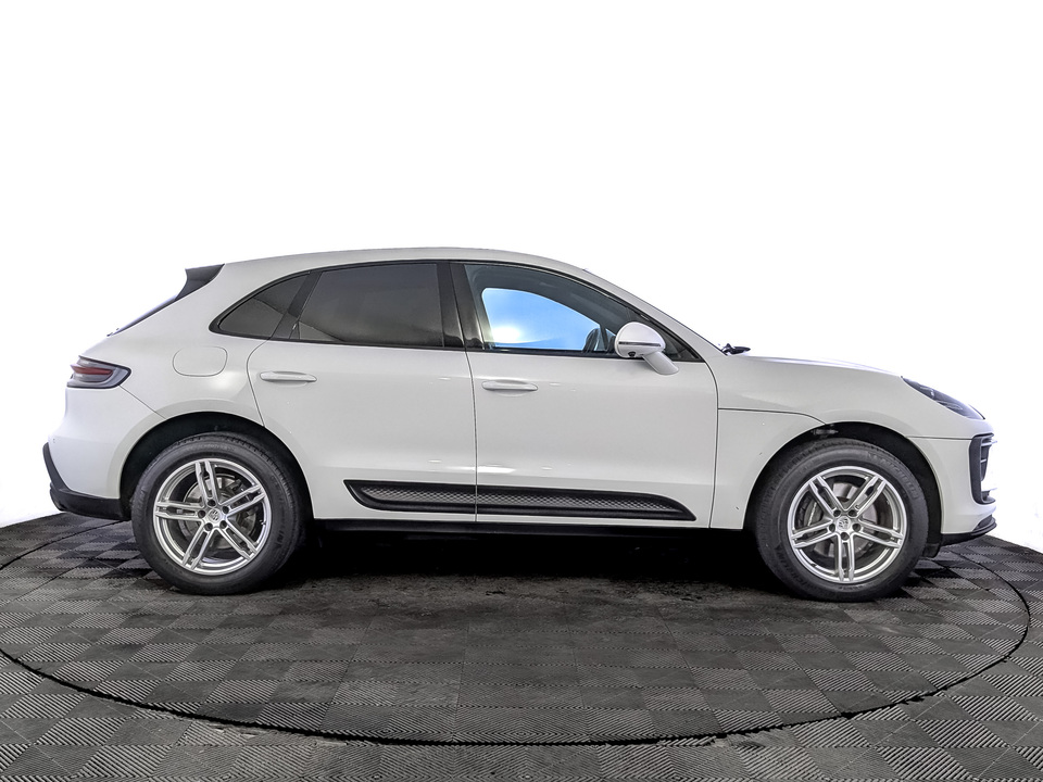 car-card-slide Porsche Macan 2022 26 550км фото №4
