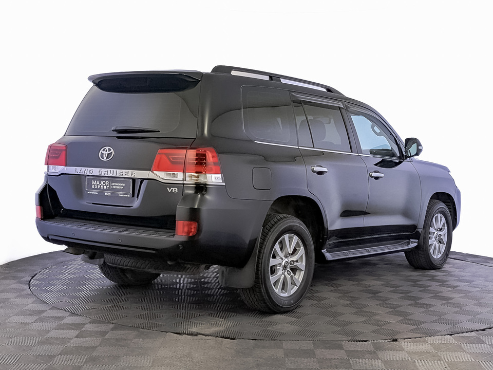 car-card-slide Toyota Land Cruiser 200 2016 107 558км фото №5