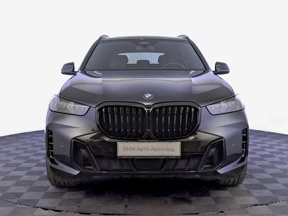 BMW X5 2023 38 370км фото №2