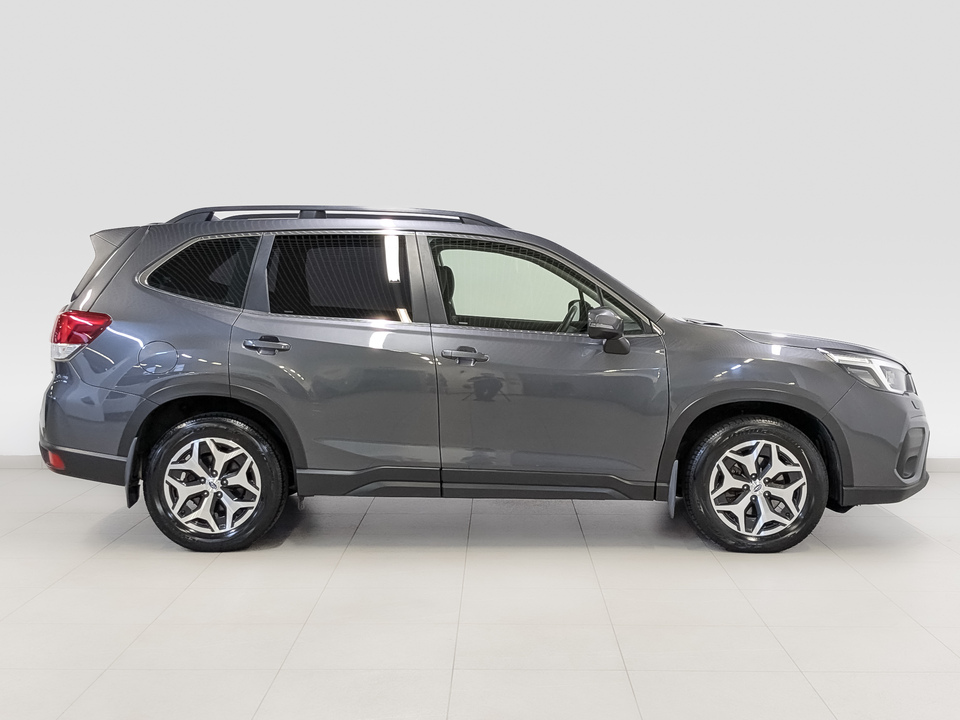 car-card-slide Subaru Forester 2020 73 000км фото №4