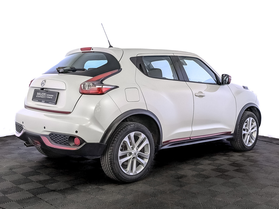 car-card-slide Nissan Juke 2015 107 987км фото №5