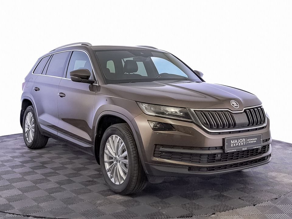 car-card-slide Skoda Kodiaq 2020 81 691км фото №3