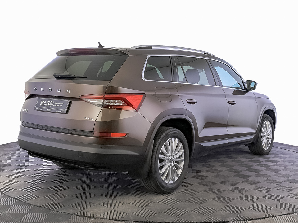 car-card-slide Skoda Kodiaq 2020 81 691км фото №5