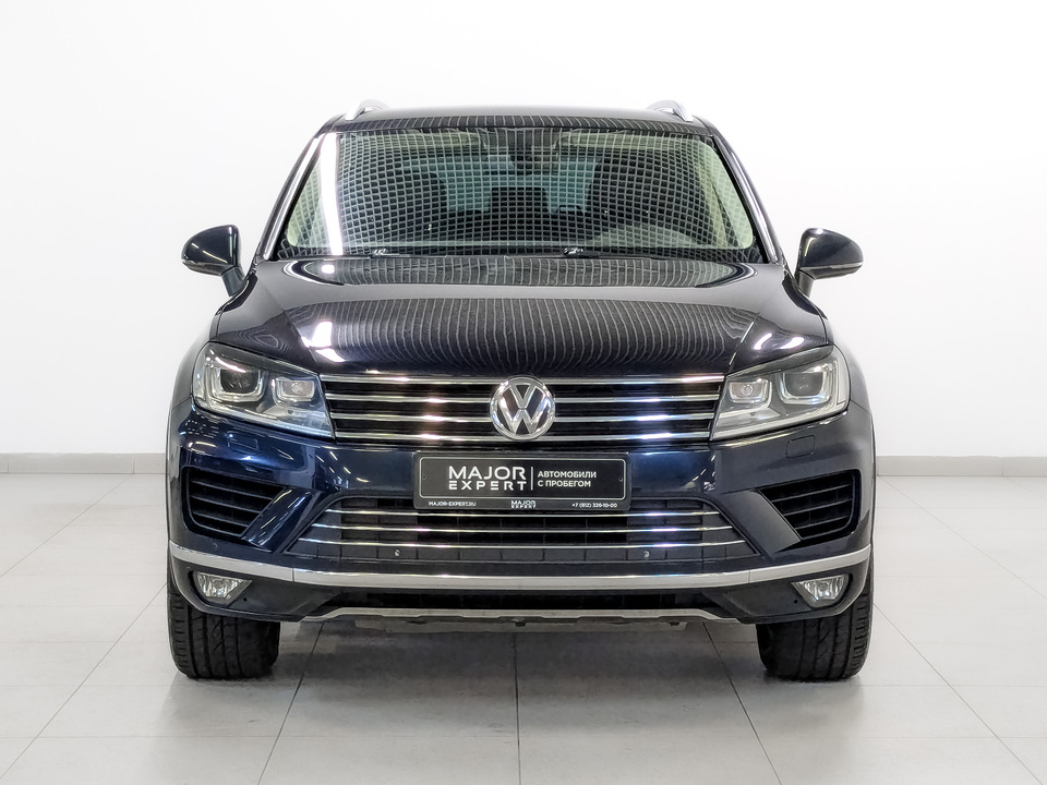 car-card-slide Volkswagen Touareg 2016 141 420км фото №2