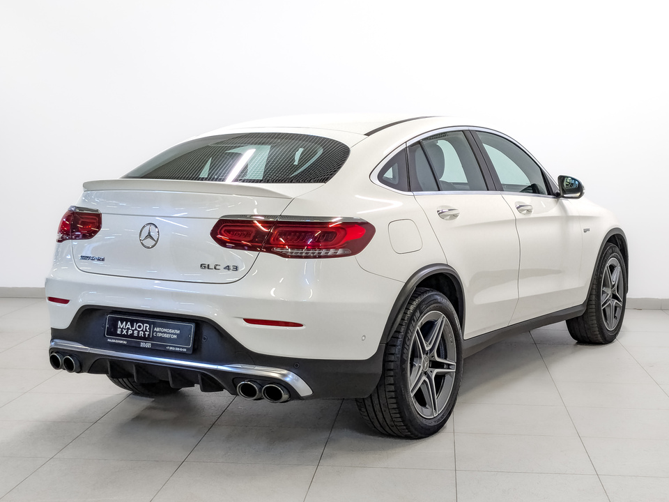 car-card-slide Mercedes-Benz GLC Coupe 2021 57 836км фото №5