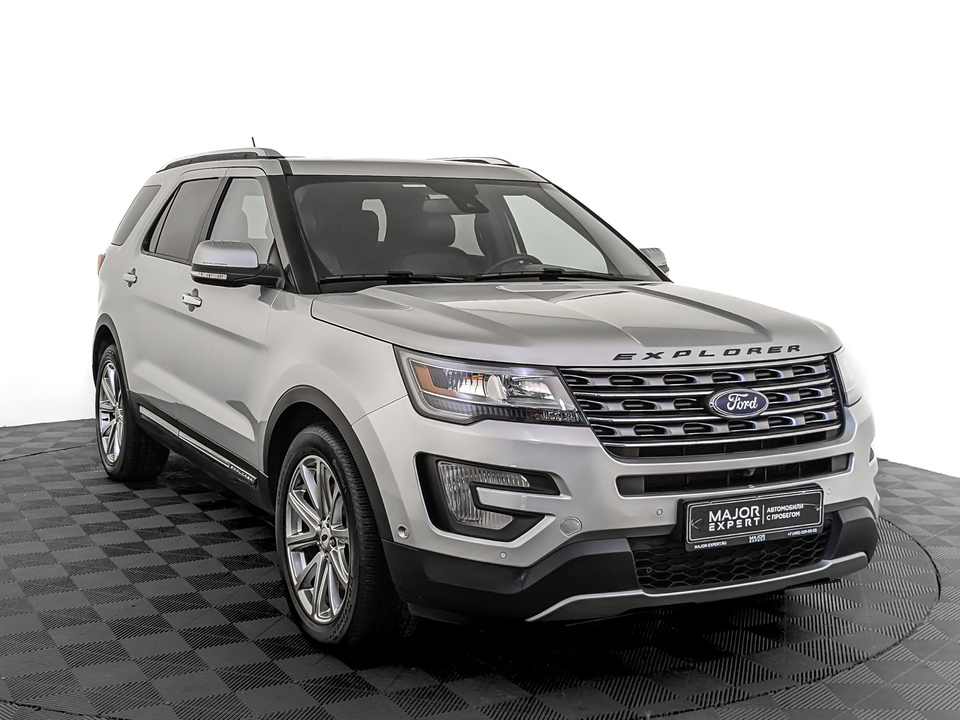 car-card-slide Ford Explorer 2018 47 253км фото №3