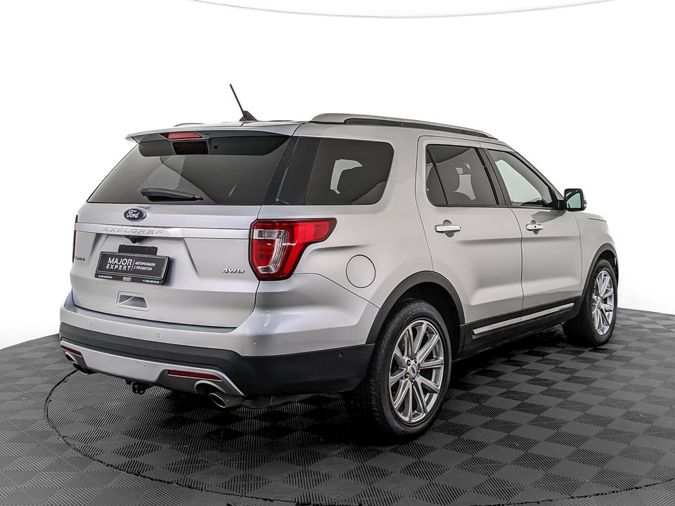 car-card-slide Ford Explorer 2018 47 253км фото №5