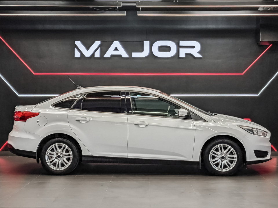 car-card-slide Ford Focus 2018 127 118км фото №4