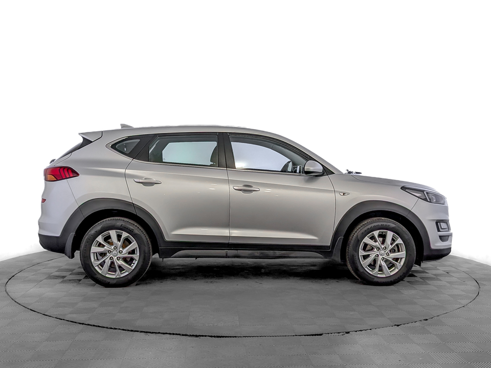 Hyundai Tucson 2019 172 367км фото №4