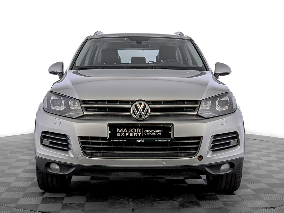 car-card-slide Volkswagen Touareg 2013 177 393км фото №2