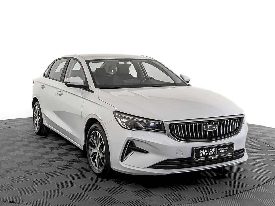 car-card-slide Geely Emgrand 7 II 2024 4 947км фото №3