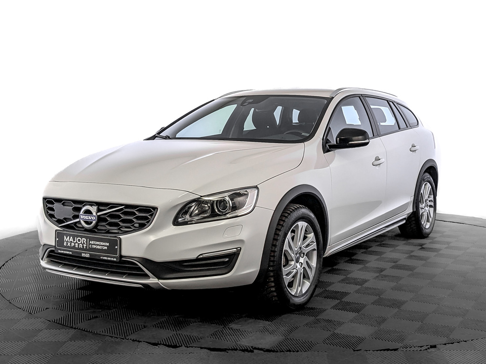 Volvo V60 CC  2018 79 719км фото №1