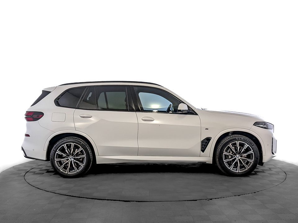 car-card-slide BMW X5 2023 40 032км фото №4