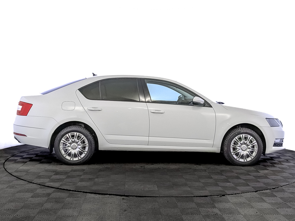 Skoda Octavia 2019 107 431км фото №4