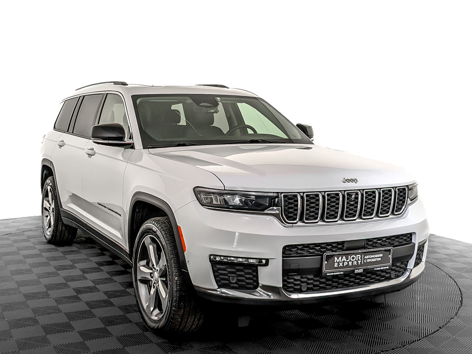 Jeep Grand Cherokee 2022 69 048км фото №3
