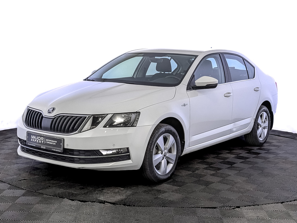 car-card-slide Skoda Octavia 2020 47 952км фото №1