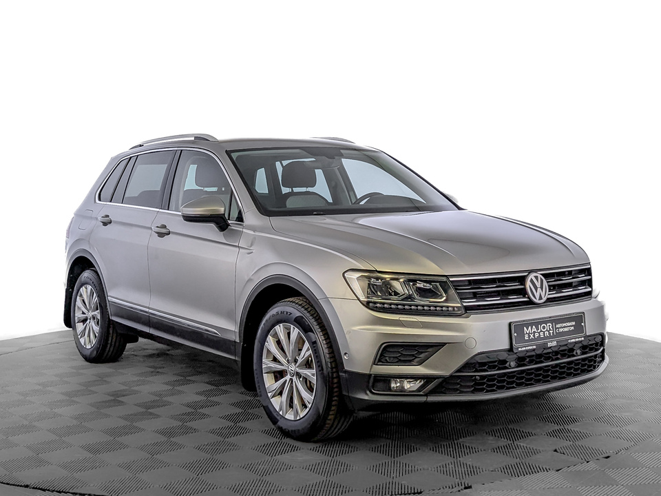 car-card-slide Volkswagen Tiguan 2018 183 054км фото №3