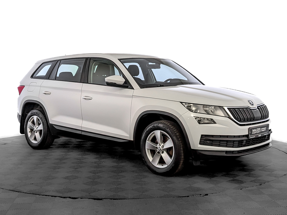 car-card-slide Skoda Kodiaq 2021 125 134км фото №3